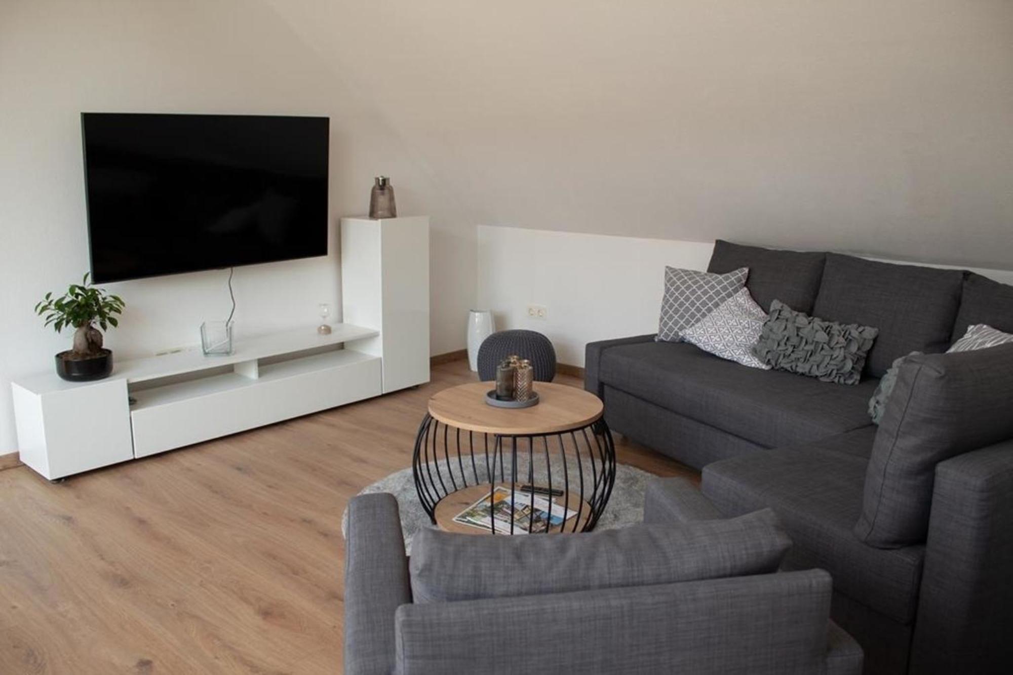 Ferienwohnung Kurz "Panoramablick" Wertheim Exterior foto
